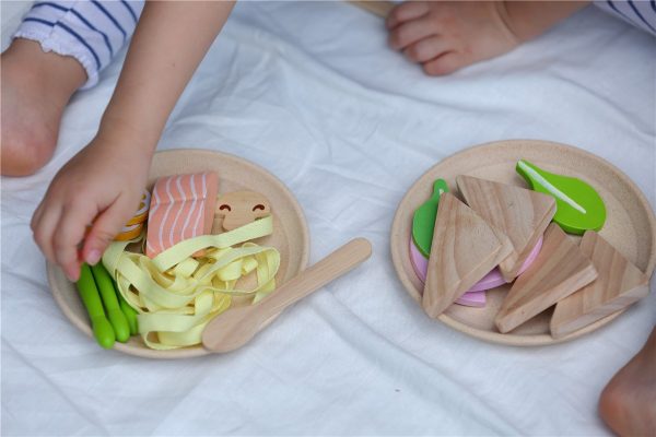 joguines MontessoriPLAT DE PASTA